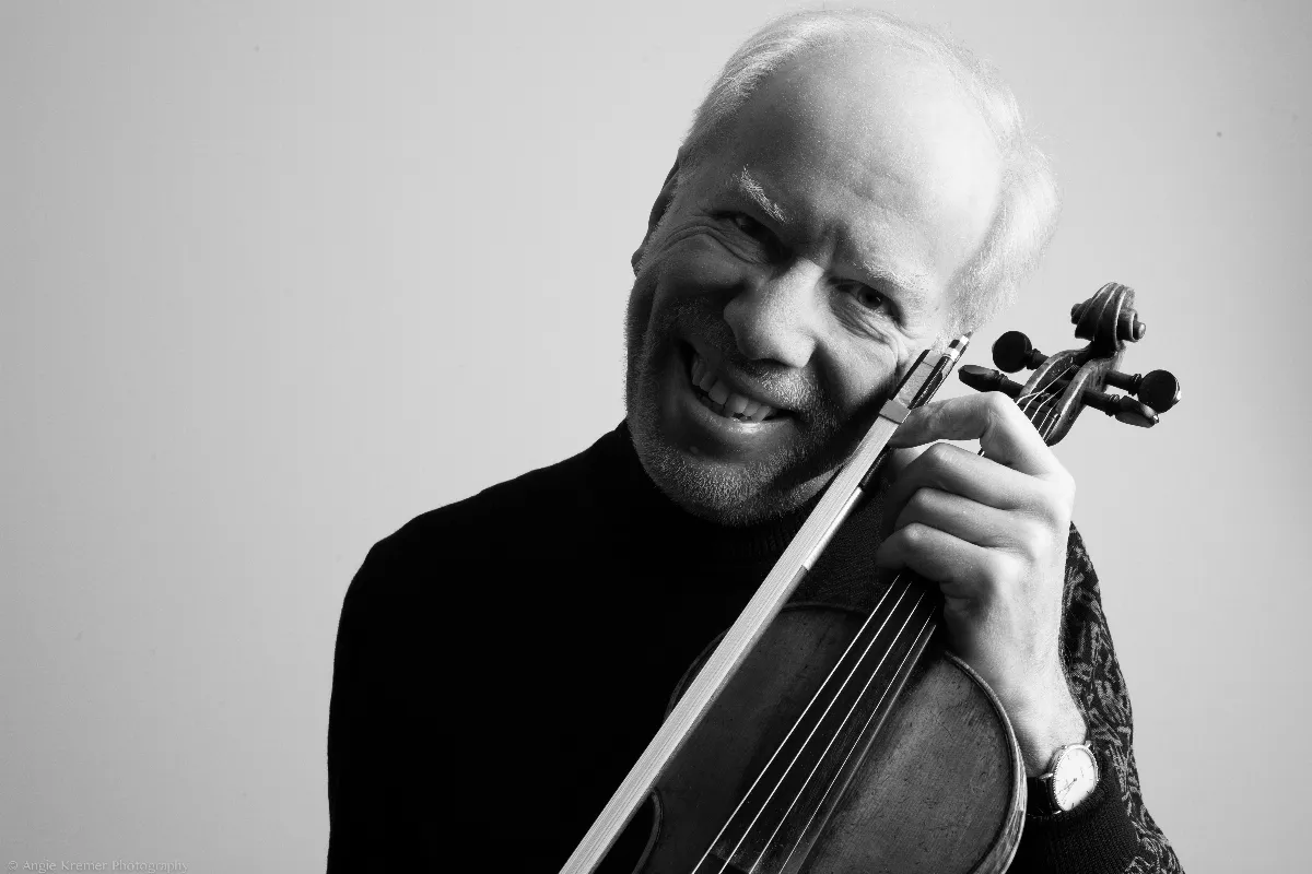 睽違七年再度來台！基頓．克萊曼與波羅的海絃樂團明登場